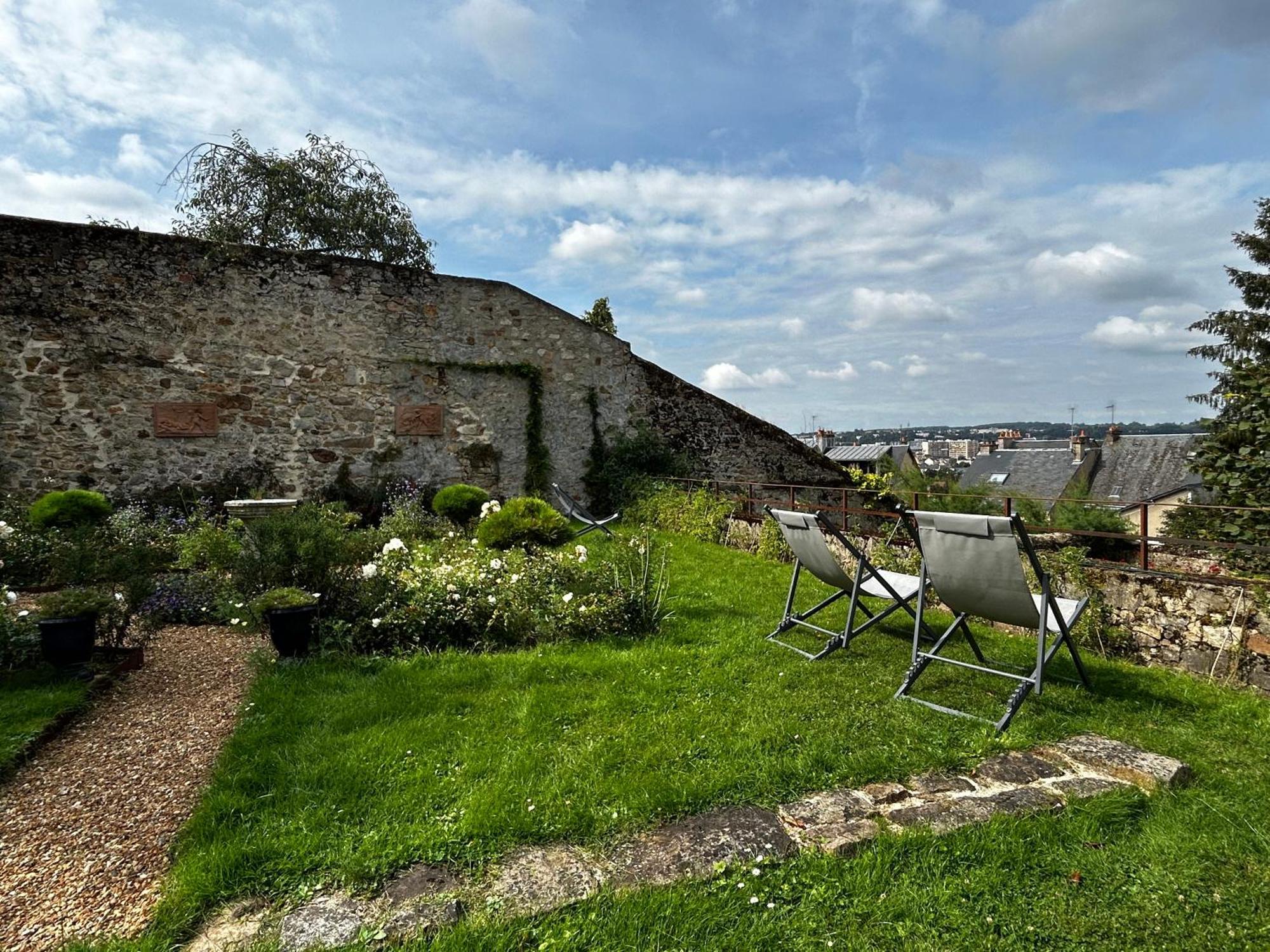 Apartamento Demeure Jousset Des Berries Le Mans Exterior foto